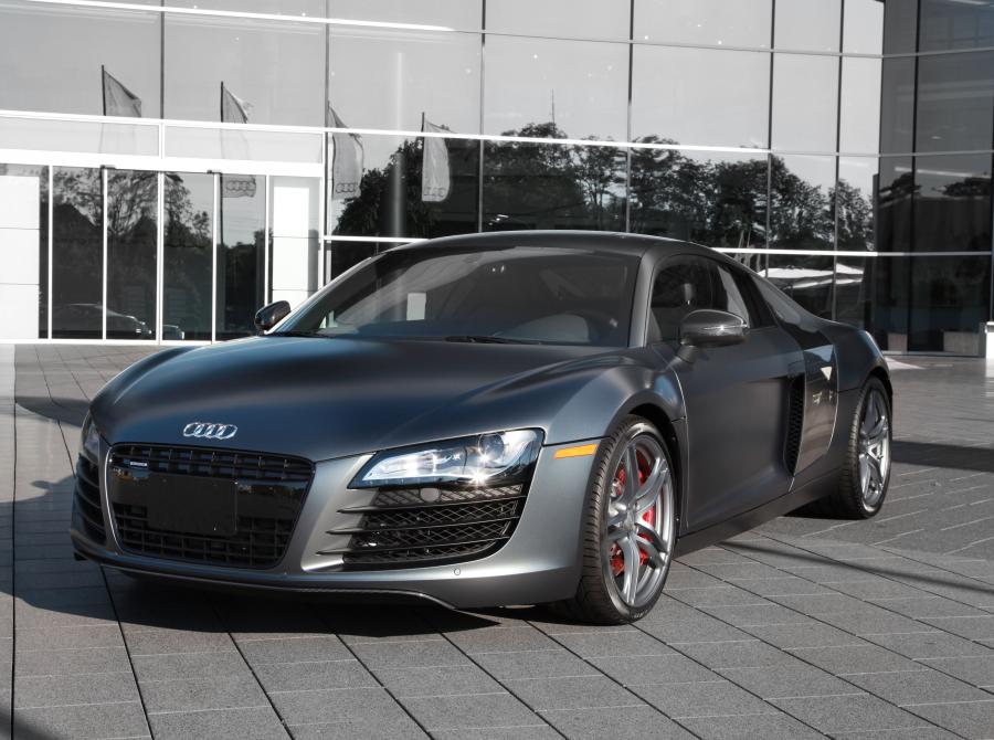 Audi R8 Exclusive Selection Edition 2012 года  (NA) (фото 9 из 18)